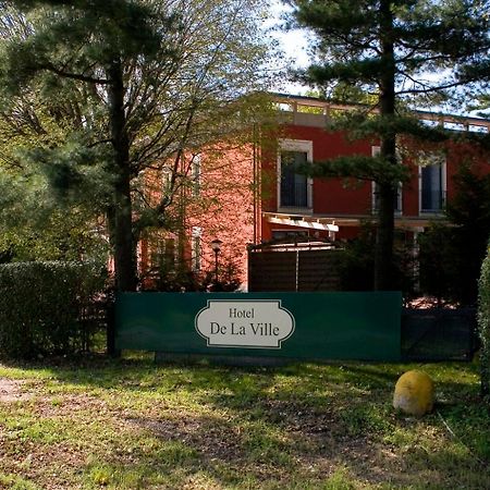 Hotel De La Ville Bereguardo Екстериор снимка